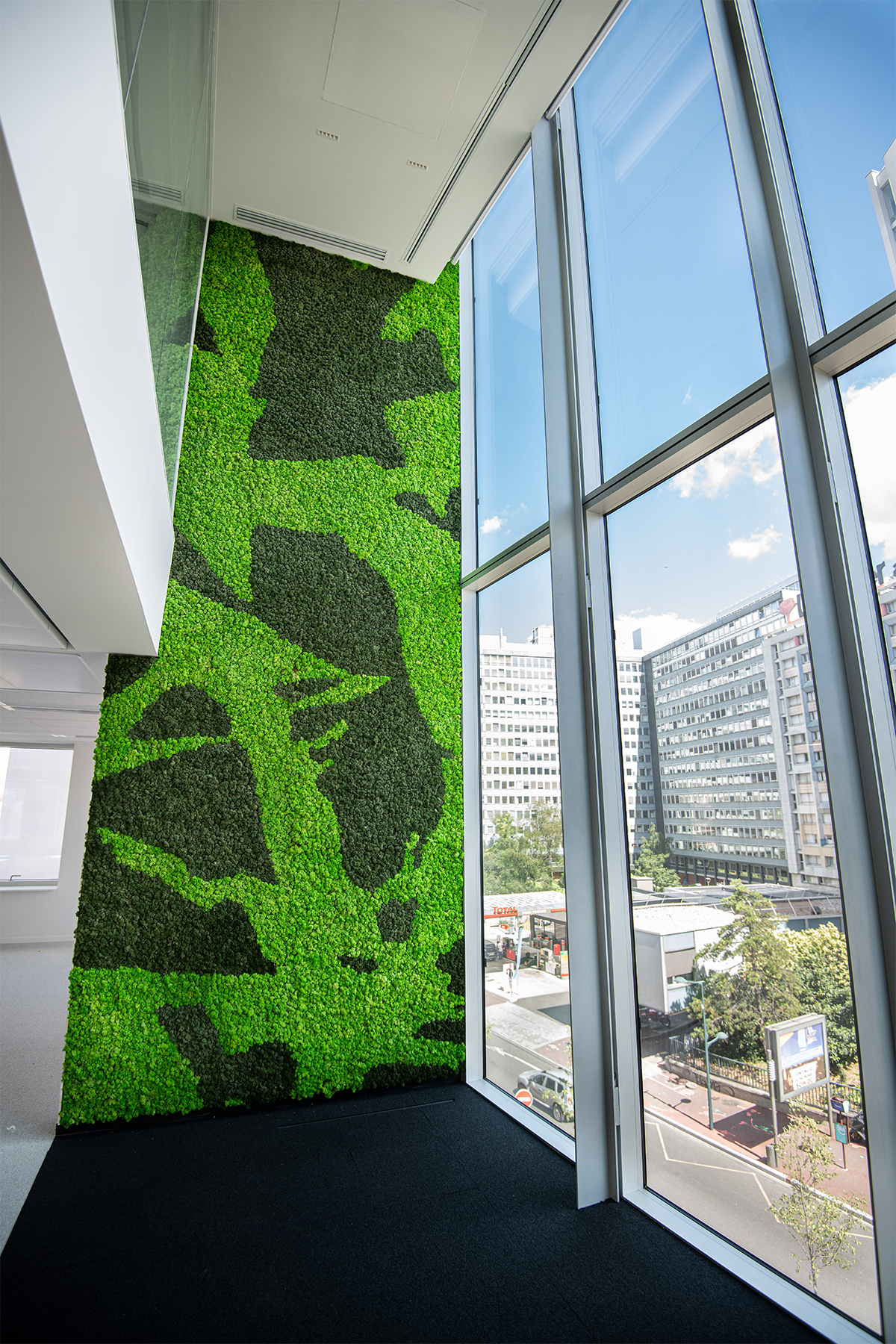 컨셉의 구상에서부터  가시화 및 설치까지